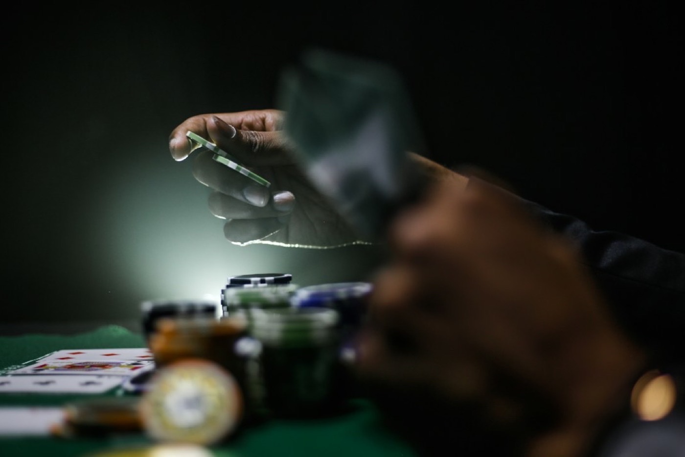 Live casino: як працюють ігри з дилерами у прямому ефірі